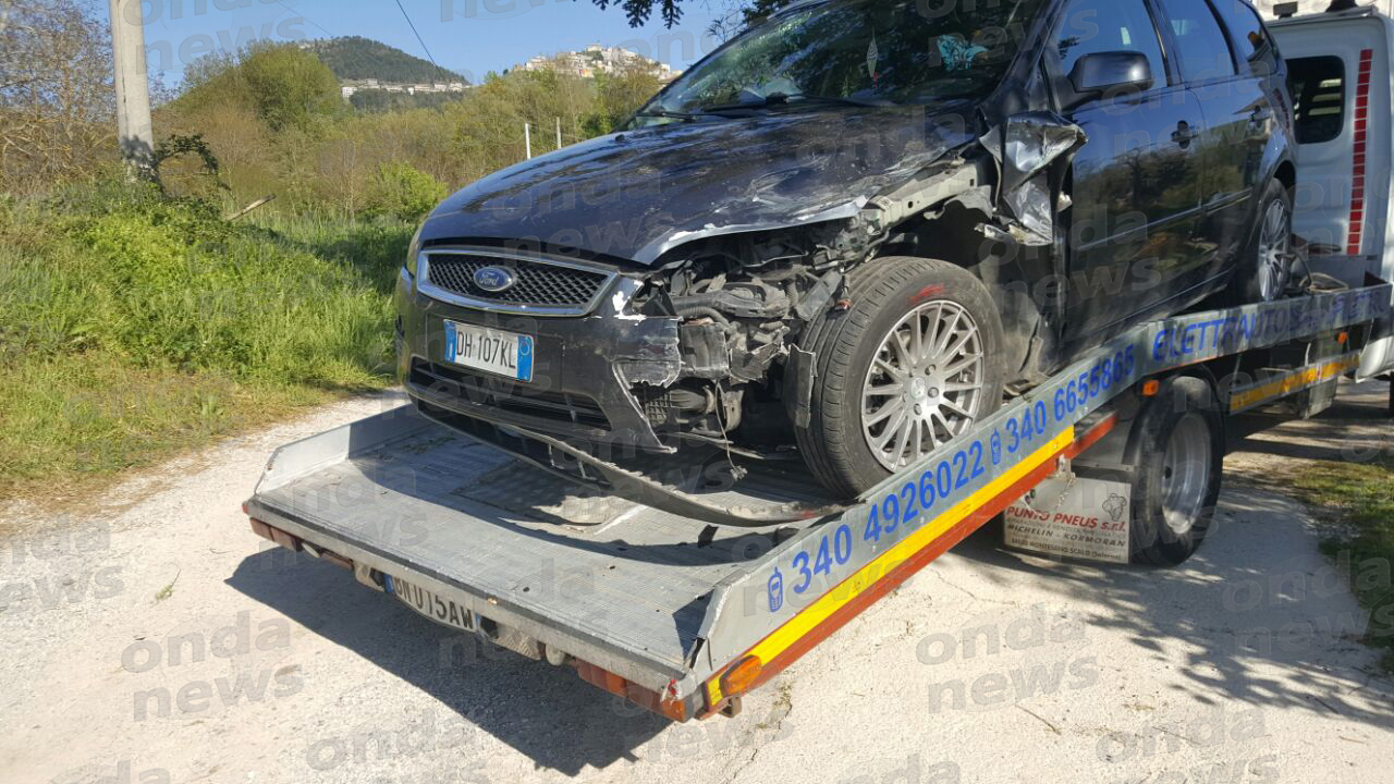 Montesano: scontro tra due auto nella frazione Prato Comune, feriti i ... - ondanews (Comunicati Stampa)