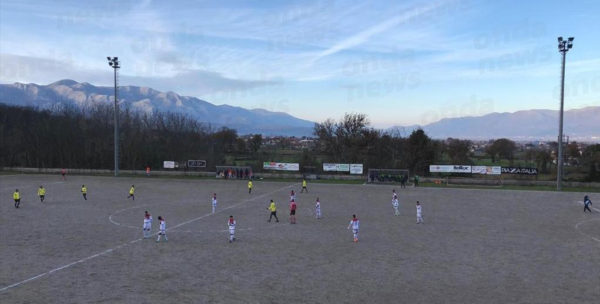 Calcio.Il Valdiano ritrova la vittoria dopo 2 mesi nello scontro con il Solofra con tanti under in campo
