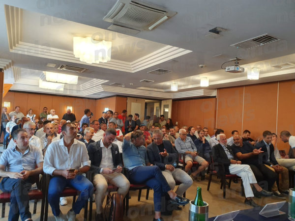 Calcio a 5, presentati i calendari di serie C1 e C2. Aumenta (Sporting Sala Consilina):”Sono fiduciosa”