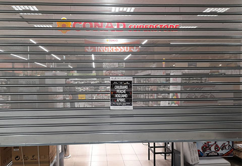 protesta-centro-commerciale-diano-11-maggio-2021-ev