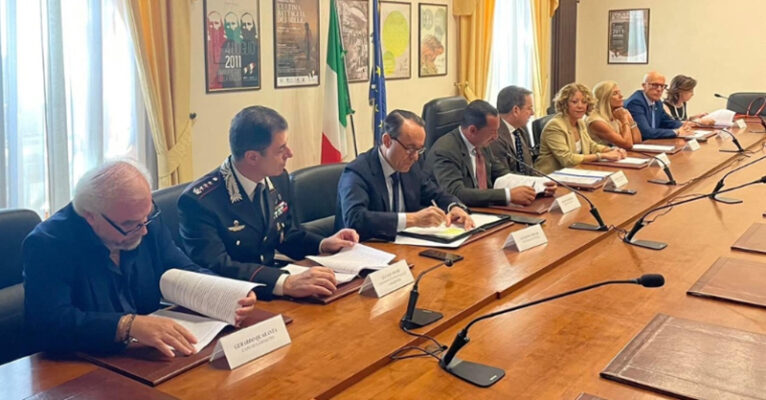 valigia di salvataggio FB
