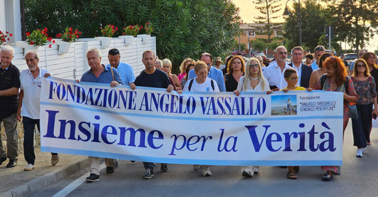 MARCIA LEGALITà VASSALLO FB