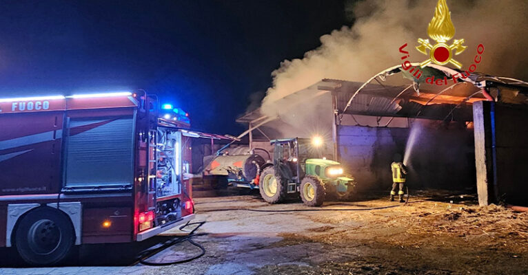 incendio pontecagnano 26-06-24 FB