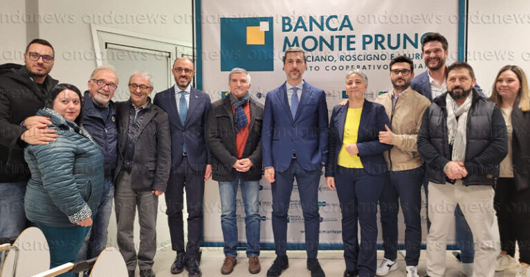 teatro in sala presentazione FB