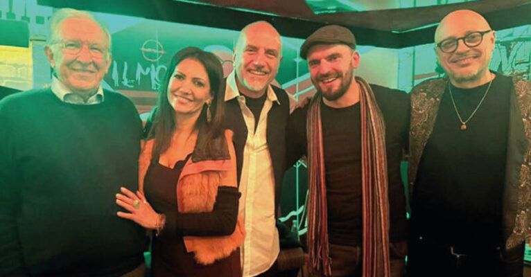 compleanno filiale banca cava de tirreni