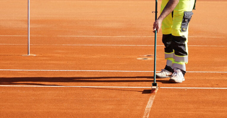 manutentore campi tennis annuncio fb