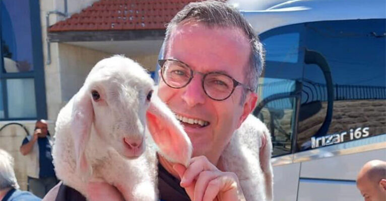 padre sergio galdi d'aragona-custode terra santa-fb