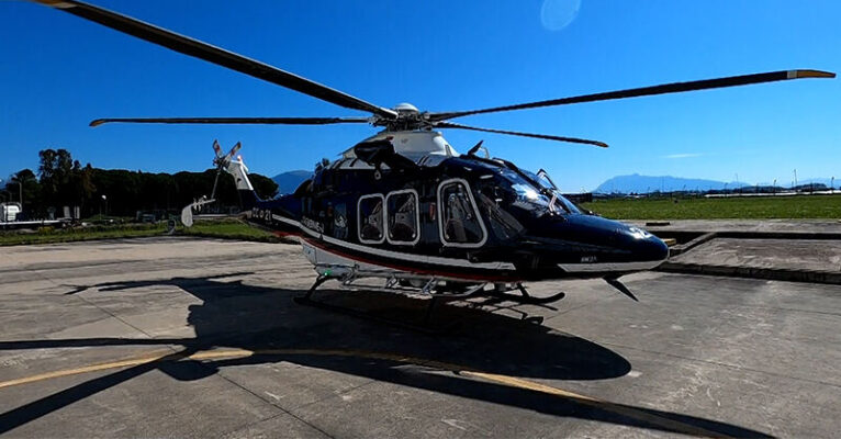 CARABINIERI ELICOTTERO PONTECAGNANO FB