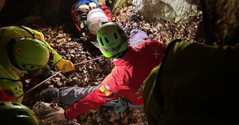 SOCCORSO ALPINO SIMULAZIONE MONTE SAN GIACOMO FB