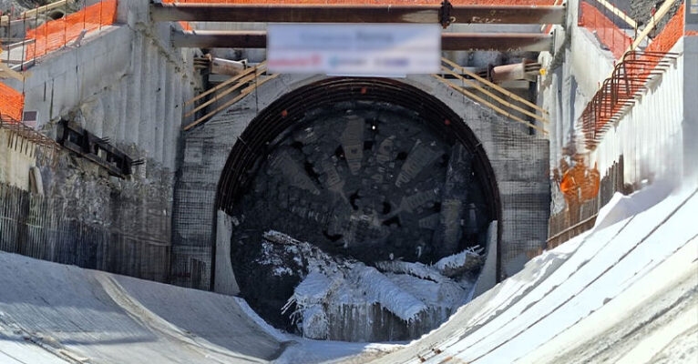 lavori galleria alta velocità buccino 10 aprile 2026