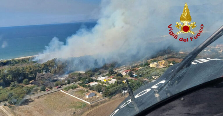 incendio-eboli-FB-set 2026