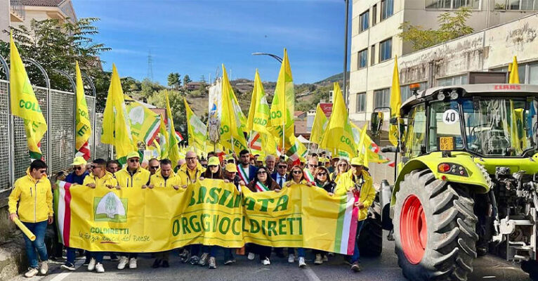 agricoltori-protesta-potenza-ottobre2026-fb